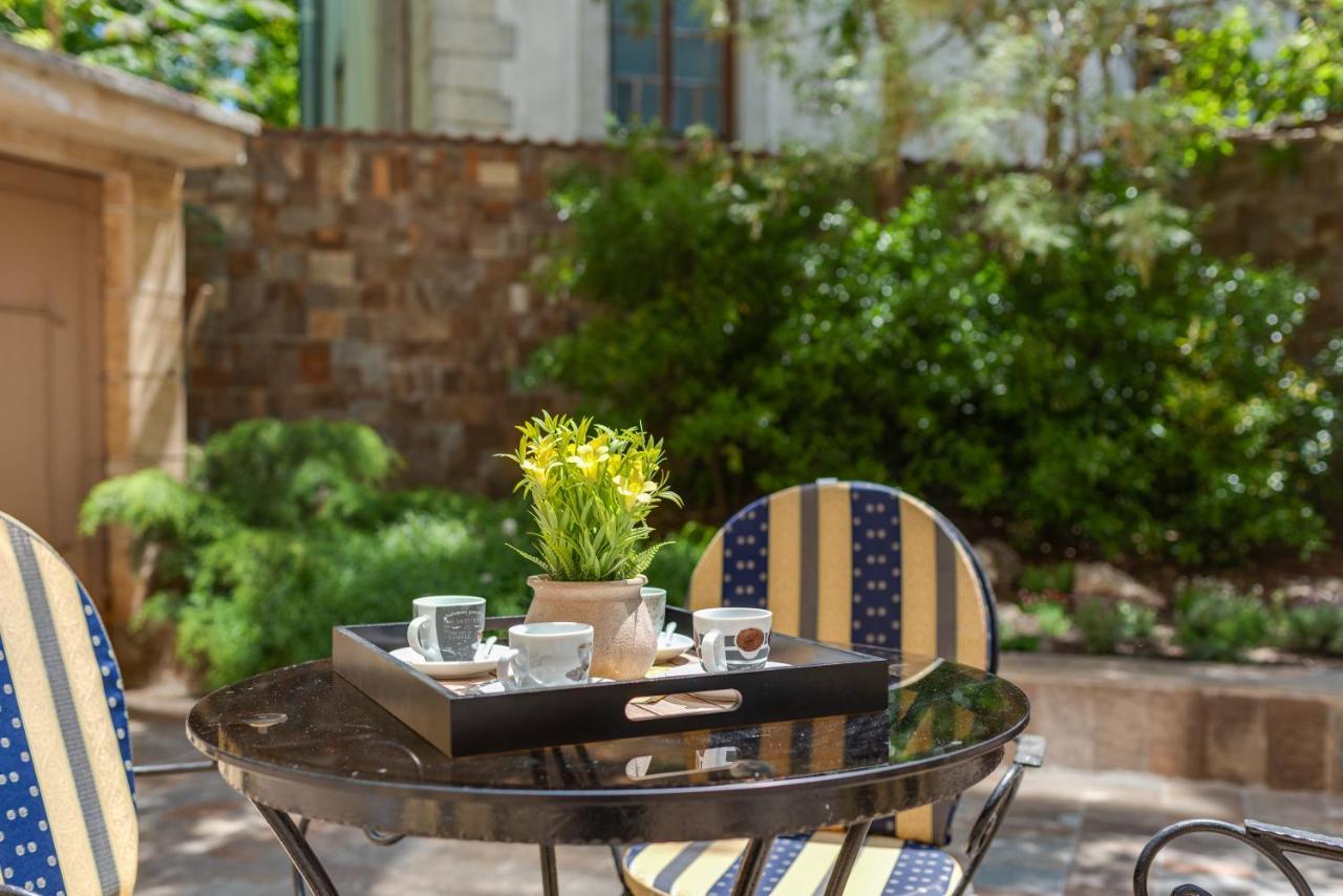 Deluxe And Central Garden Apartment Варна Экстерьер фото
