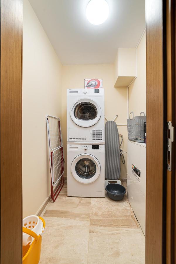 Deluxe And Central Garden Apartment Варна Экстерьер фото